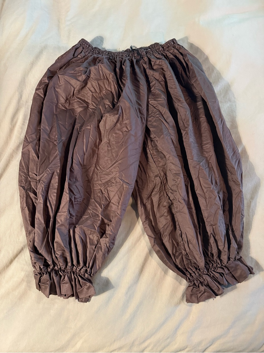 Women’s Elastic-Waist Balloon Bloomer Pants in Brown